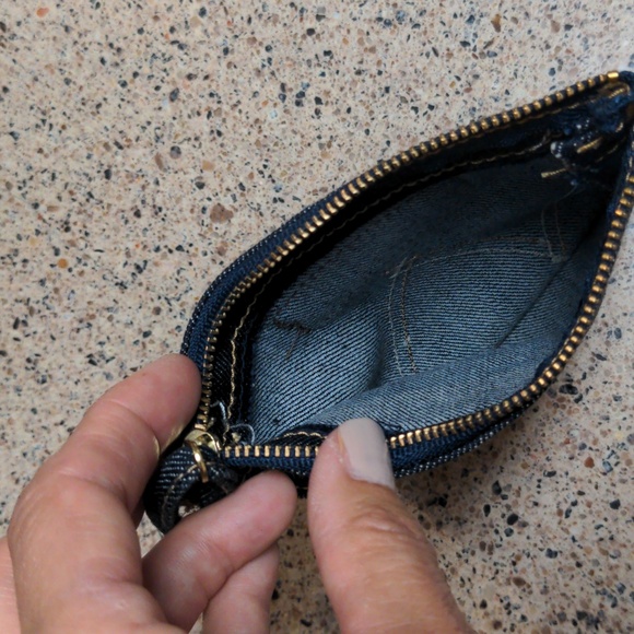 WRANGLER Zippered Coin Purse/Denim Pocket - Picture 5 of 12